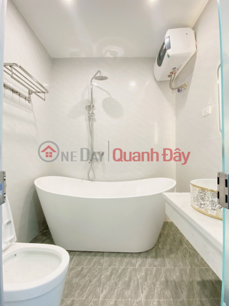 Property Search Vietnam | OneDay | Nhà ở | Niêm yết bán Bán nhà quận Cầu Giấy phố Nguyễn Ngọc Vũ 86m*4T ô tô đỗ cửa vài bước chân ra mặt phố 11.5 tỷ lh 0817606560