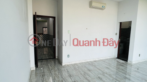 OWNER Needs To Sell Quickly Beautiful House Located In District 8, Ho Chi Minh City _0