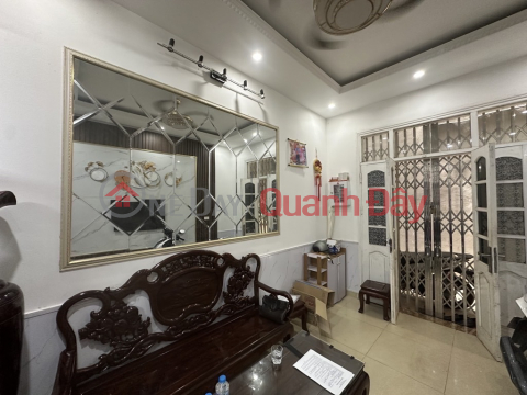 NGUYỄN KHANG 51M CHỈ 7,9 TỶ NHÀ ĐẸP,FULL NỘI THẤT,GẦN BÃI GỦI XE,NGÕ THÔNG _0