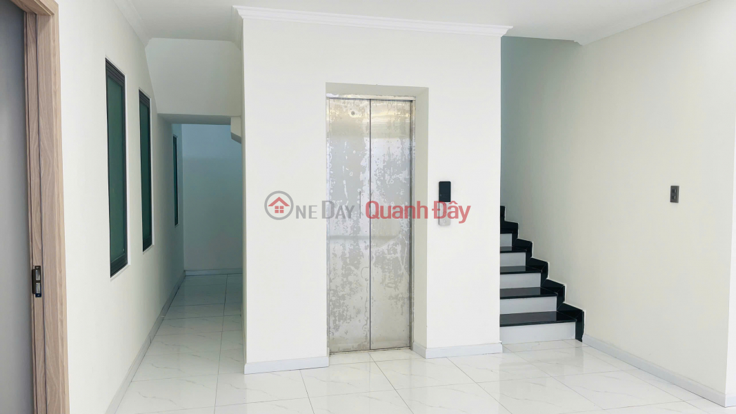 đ 60 Million/ month, House for rent on Hung Vuong Street, Ward 9, Da Lat, price 60 million VND\\/month.