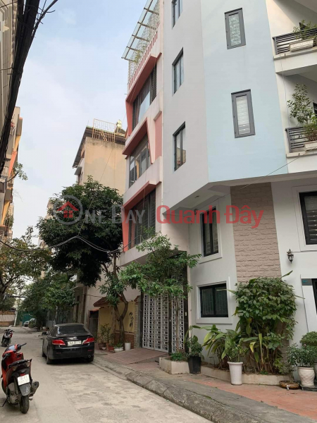 House for sale at 106 Hoang Quoc Viet, large area, 1 house on the street, business office, top spa 100m only 20.9 billion Sales Listings