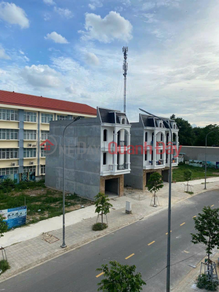 QUICKLY Own A HOUSE With Nice Location- Preferential Price In Tan Uyen City Vietnam Sales đ 2.75 Billion