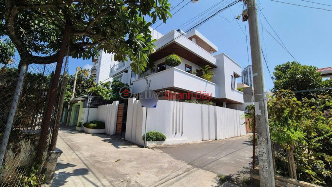Căn Vila Góc 2 mặt tiền tâm huyết Thiết kế Sang trọng — Hiện Đại — P. Bắc Nha Trang. Niêm yết bán