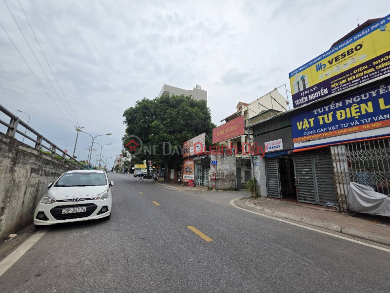 Only over 140 million\\/m2! Ngoc Thuy land in the dike. Expanding at the back, trucks can enter the land right at the French school, CV. Rare!, Vietnam | Sales | đ 17 Billion