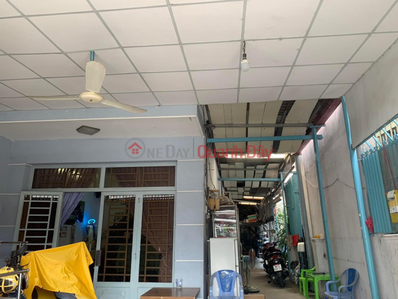 Property Search Vietnam | OneDay | Residential Sales Listings | LONG TERM OWNERS. NEAR THE FRONT OF HUYNH TAN PHAT, DISTRICT 7. DTCCN 180.7. M2. 7 X 28. ONLY 9 BILLION. 6M 1 AXLE CAR ASSY