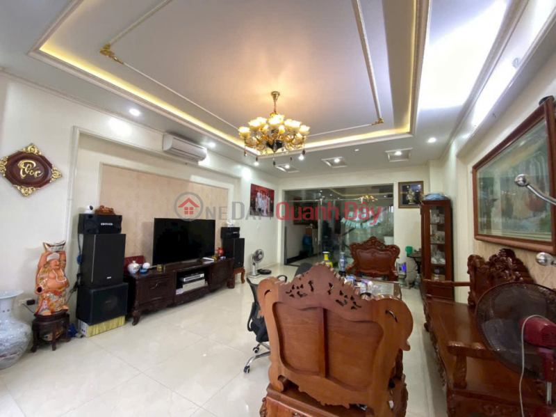 House for sale on Nguyen Tat To street - 100m², 6 floors, elevator, prime location, Price 16.2 billion VND. Vietnam, Sales đ 16.2 Billion