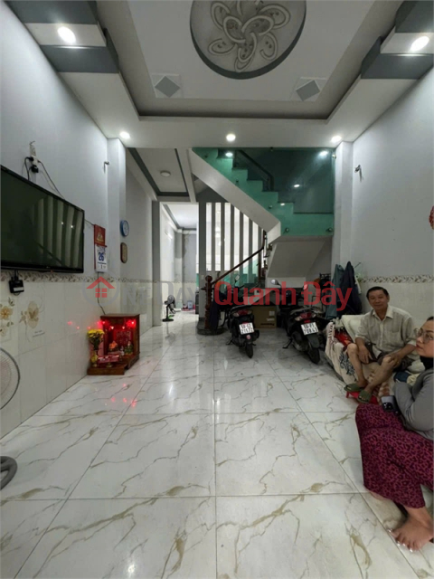 4-STOREY TOWNHOUSE – CAR ALLEY – WARD 16 THONG NHAT, GO Vap<br \/> Price only 6.45 billion _0