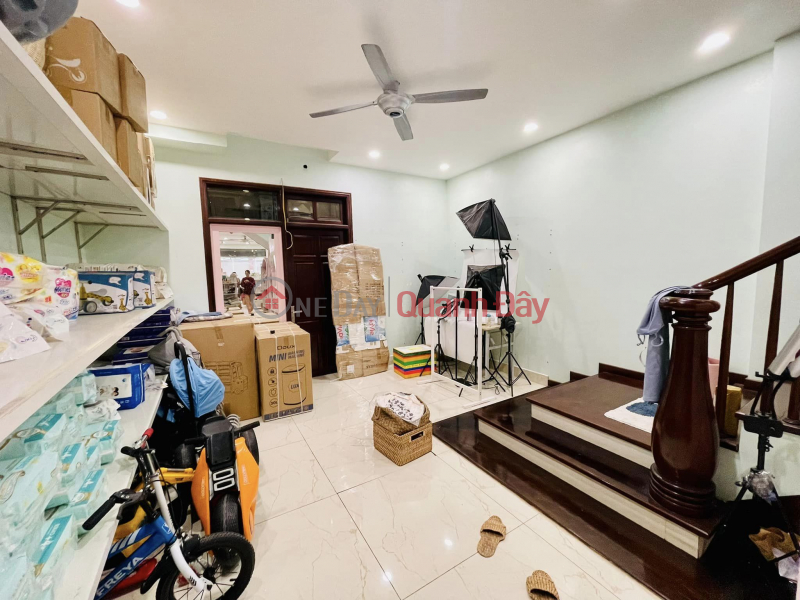 House for sale in Phung Hung, Ha Dong, Plot, Car 38m2x4T for only 5 billion VND Sales Listings