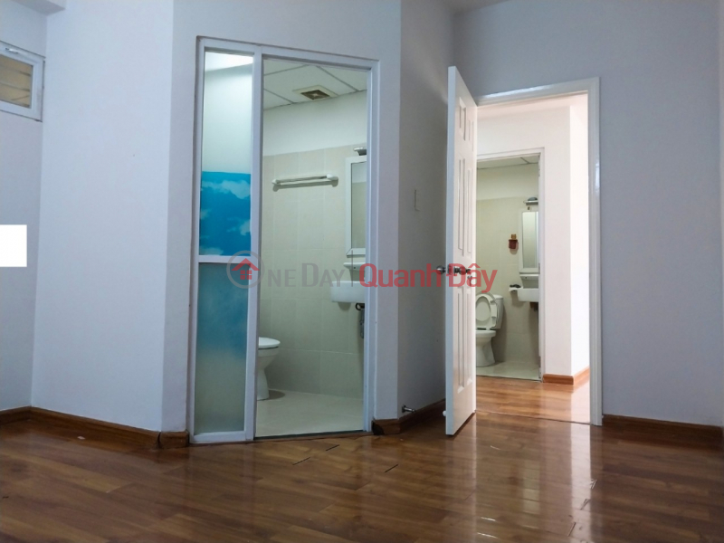 Bán ehome3 64m2, 2PN,2WC 1 ty790 đã có sổ hồng,co banlcon thoáng mát Niêm yết bán