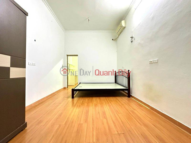 đ 3.95 Billion, Private house for sale QUAN NHAN - THANH XUAN - Thong alley - 3.6m square yard - BEAUTIFUL SQUARE WINDOWS - More than 3 BILLION