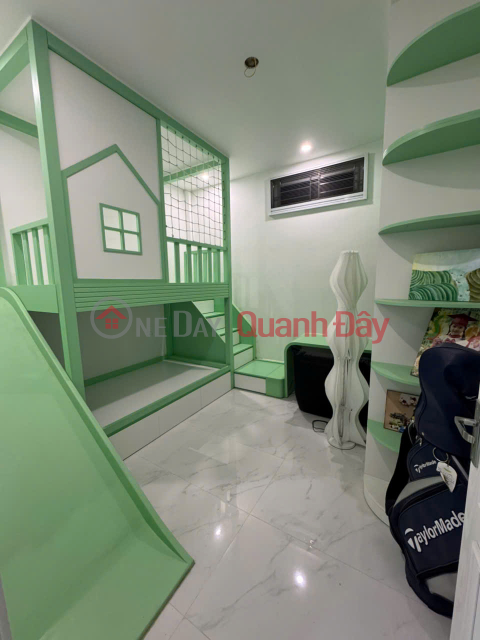Second and third floors of a house on Phù Đổng Thiên Vương street, Hai Bà Trưng district, Hanoi are available for rent: _0