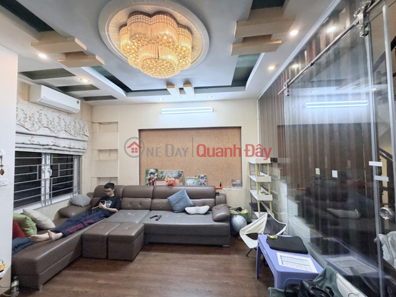 House for sale in alley 97 Ngoc Thuy, 50m² x 5 floors, 5m frontage, 5 bedrooms, near the main street, only 8 billion VND (negotiable). Sales Listings