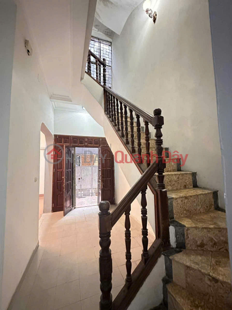 CHO THUÊ NGUYÊN CĂN ĐẶNG TIẾN ĐÔNG - 80M 3T, 3 NGỦ, 15TR 0903258273 _0