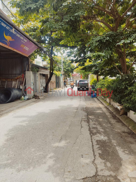 đ 3.9 Billion LAND FOR SALE GIA THU LONG BIEN WARD - 3.9TY 44M2, NONG NONG NEAR CAR