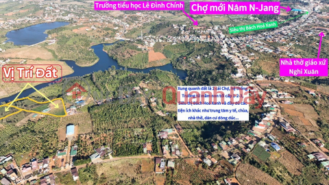 Bán đất view hồ gần chợ Nâm Njang có 440m mặt tiền đường và 150m MT hồ _0