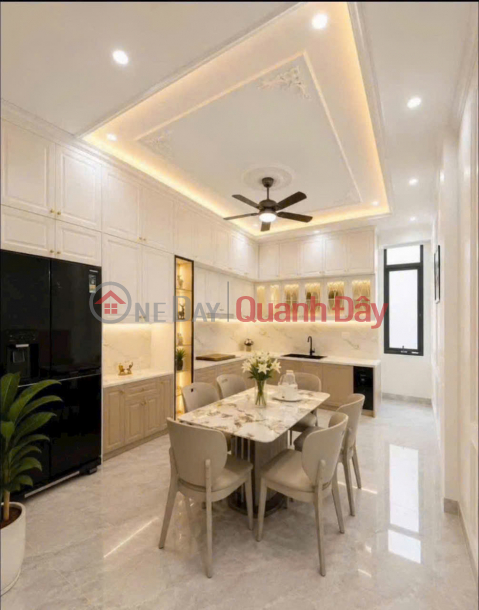 Luxury villa for rent in Mai Hoa Thon, Da Lat, Lam Dong, with high-end furnishings, priced at 38 million VND. _0