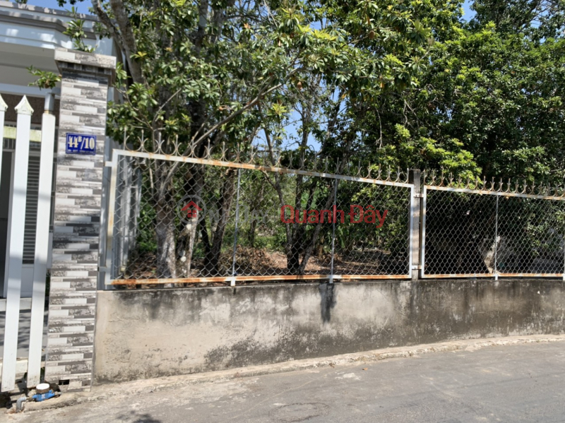 ₫ 1.85 Billion OWNER NEEDS TO SELL LAND LOT URGENTLY Beautiful Location In Binh Thuy District, Can Tho City