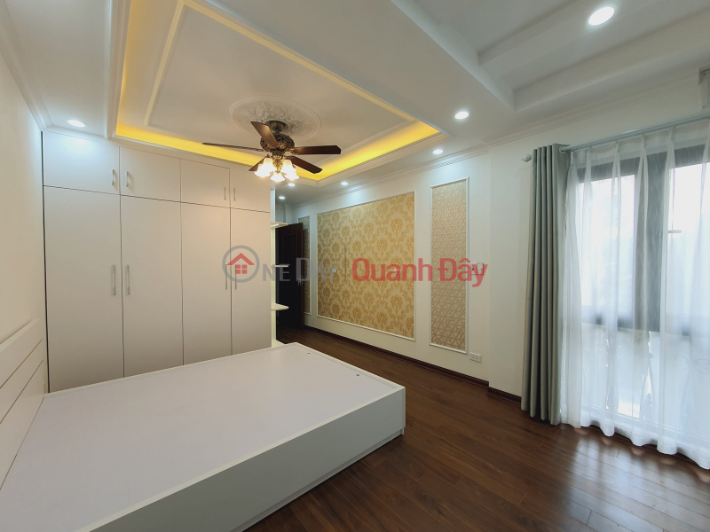 Property Search Vietnam | OneDay | Residential Sales Listings | Selling private house on Nhan Hoa Nhan Chinh street 40m, 4 floors, three steps to the car, avoid 5 billion, contact 0817606560
