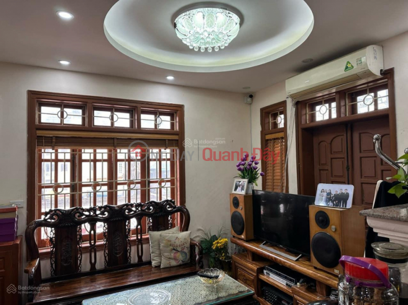 Townhouse for sale in Ton Duc Thang, Dong Da! Beautiful house - car - business - open corner lot 2, priced at around 5 billion Sales Listings