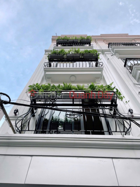 NEW HOUSE FOR SALE - BEAUTIFUL, IN THE CENTER OF THACH BAN STREET, LONG BIEN DISTRICT, 40m2 X 5 FLOORS, 8.3 BILLION VND. _0