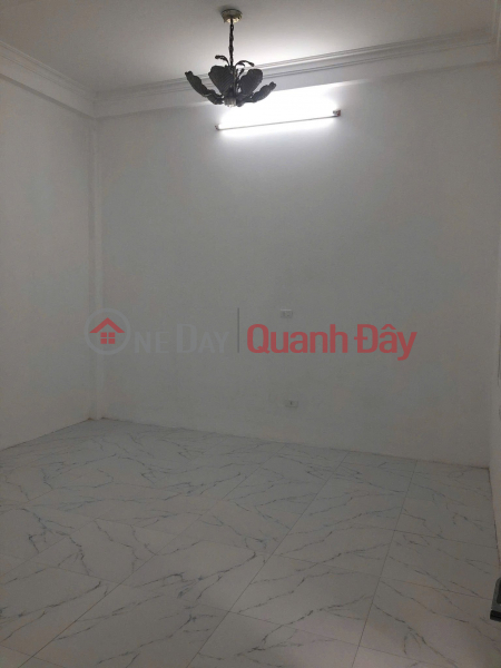 đ 11 triệu/ tháng | Cho thuê nhà ngõ Trại Cá 35m² x 3 tầng, 3PN, 3VS 11 triệu
