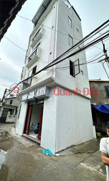 NHÀ ĐẸP - GIÁ TỐT - Chính Chủ Cần Bán CĂN Nhà MỚI XÂY 5 TẦNG Tại THẠCH BÀN, LONG BIÊN,TP HÀ NỘI Niêm yết bán
