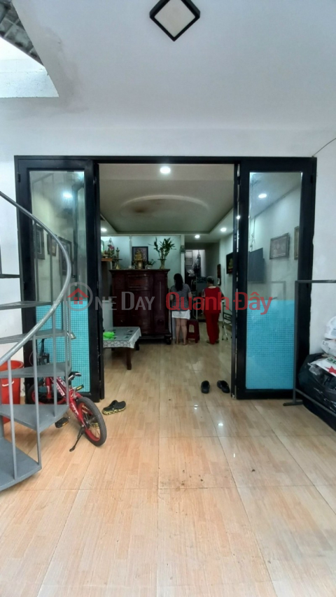 House for sale in Phu Tho Hoa Truck Alley, Tan Phu District, 4 x 12m, 3.9 billion. _0