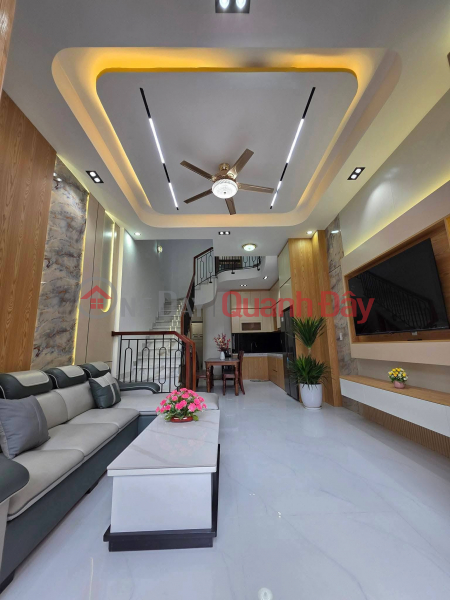 Nhà 3 tầng 3 mê Kiệt Ô TÔ - K408 Tôn Đức Thắng Niêm yết bán