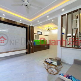 Newly built house for sale on Nguyen Tuong Loan, 43m 4 floors PRICE 2.85 billion private yard _0