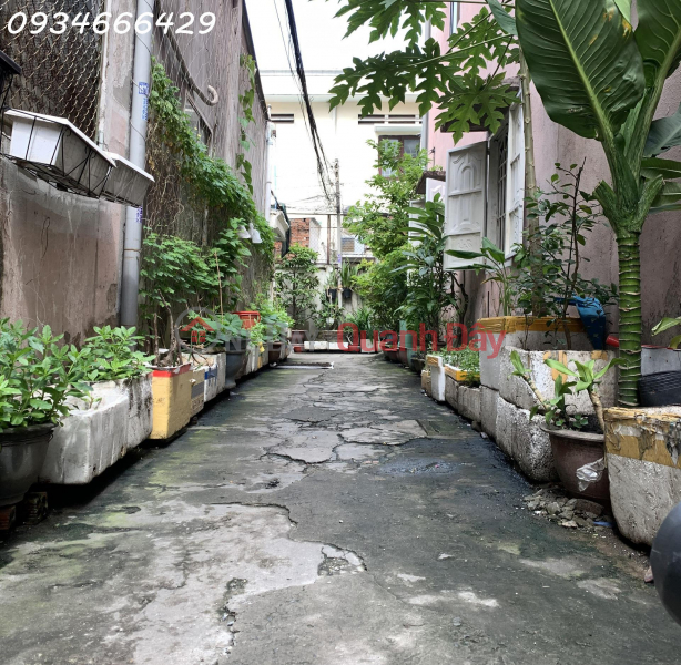 3-storey alley house close to Nam Hoa Street, District 9. Huge area of 90m2, price only 3.8 billion -T3936, Vietnam, Sales | ₫ 3.8 Billion
