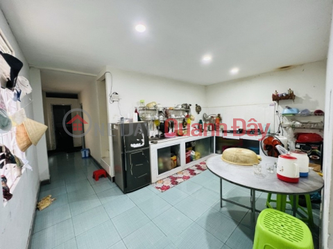 ► Front house on Dang Van Ngu street, 7.5m wide, near Cam Le market, 3 open sides, for business, 100m2, old C4, 5.x billion _0