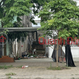 Consignment for sale of land plot of nearly 50m2, Tk1, facing Nguyen Anh Troi street, adjacent to Chuc Son town, vast sidewalk, spacious area. _0