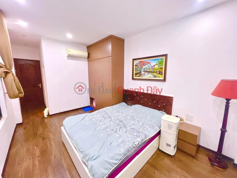 Property Search Vietnam | OneDay | Residential | Sales Listings | Dao Tan Street, just over 6 billion, has a beautiful house like the picture in a block of 7 adjacent houses with a large, clean common yard.