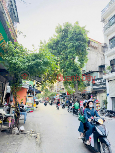 CORNER LOT, 1 STREET FRONT, 2 CAR ALLEY FRONTS,<br \\/> THE FRONT OF THE MISS COUNTRY IS DINH CONG THUONG STREET, WELCOME TO RING ROAD 2.5 Sales Listings