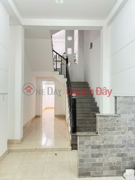 , Please Select, Residential Sales Listings | đ 6.4 Billion
