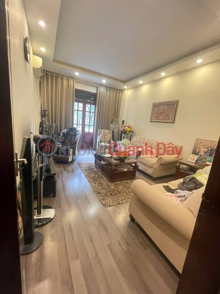 , Please Select Residential, Sales Listings đ 29.7 Billion