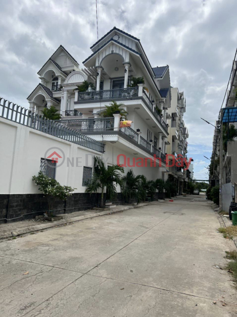 Whole house for rent with 5 floors, District 12, Nguyen Anh Thu street, Rent 10 million\/month _0