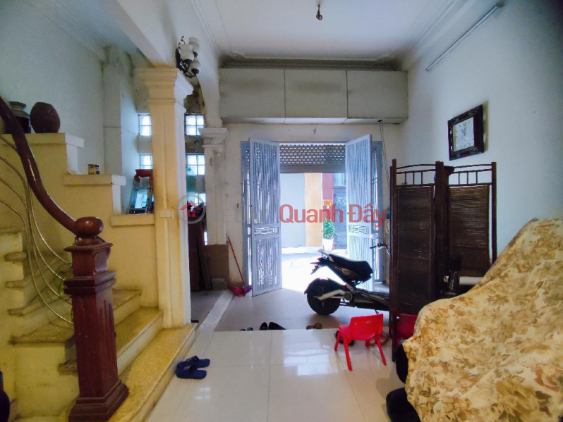 Property Search Vietnam | OneDay | Residential Sales Listings 113 Vuong Thu Vu, divided into lots, cars can park safely, next to a wide street, bustling business