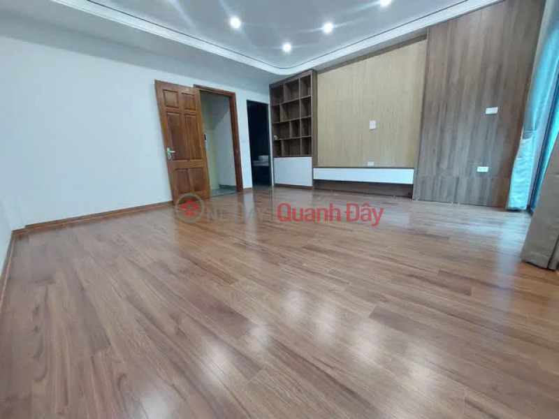 Property Search Vietnam | OneDay | Nhà ở Niêm yết bán NHÀ ĐẸP- Ở LUÔN PHỐ ĐÀM QUANG TRUNG- LONG BIÊN,50M2,6 TẦNG,MT 5M, 9.5 TỶ. Ô TÔ QUA.