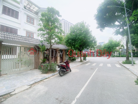 Chính chủ gửi bán gấp Biệt Thự Trần Kim Xuyến, 100m, 41 Tỷ, chủ nhà bán kín. _0