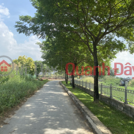 Urgent sale of land along the Saigon River near An Phu Dong villa, district 12, 2,200m2, price 20 billion, reduced to 15 billion, truck road _0