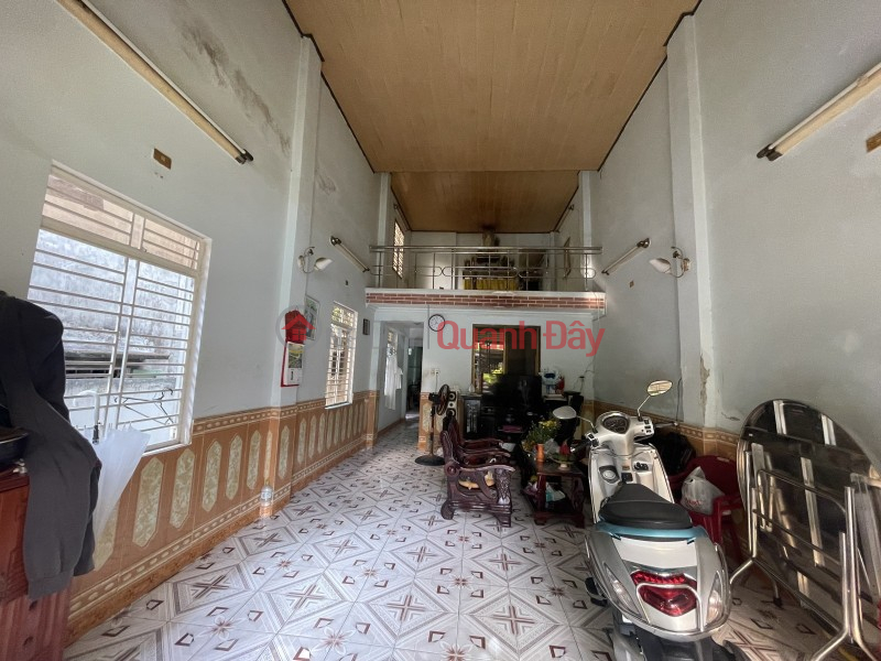 Front house in Son Tra, east direction on Pham Quang Anh street, land area 109m2, house C4, size 5x22m, negotiable price 6.9 billion, Son Tra, contact Sales Listings