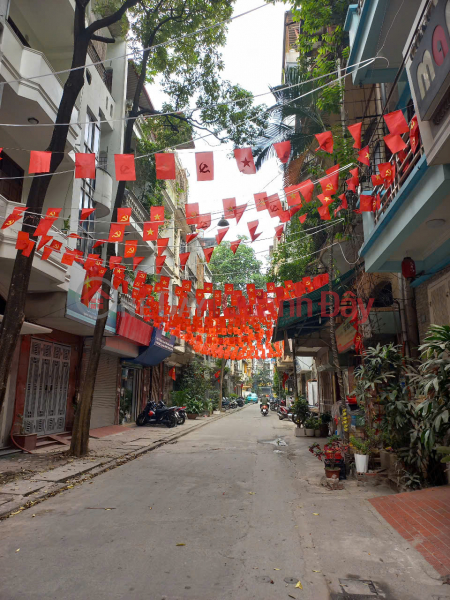 Làm ơn chọn | Nhà ở, Niêm yết bán đ 35 tỷ