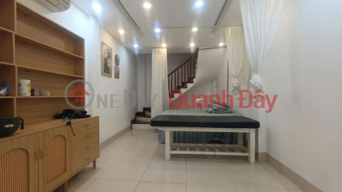 SUPER PRODUCT AT SO CROSSROAD - THROUGH ALLEY - BUSINESS - TRUCKS CAN PARKING AT THE DOOR 38m2, X 6 floors, 8 billion, Thinh Quang - Dong Da. _0