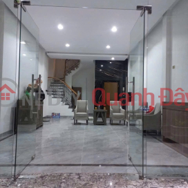 Bán nhà ngõ Kim mã, diện tích 63m2 xây 7 tầng thang máy, nội thất hiện đại, sân thượng view công viên Thủ lệ _0