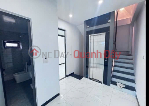 LK ĐẤU GIÁ QUANG LÃM 47M NHỈNH 10 TỶ _7 TẦNG THANG MÁY _ÔTÔ VÀO NHÀ_ MT KHỦNG _0