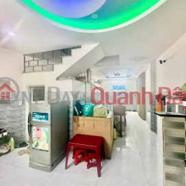 ► Near Nguyen Hoang Street, 41m2, 4-story reinforced concrete building, 4 en-suite bedrooms, front and back rooftop terraces, 3.x billion VND _0