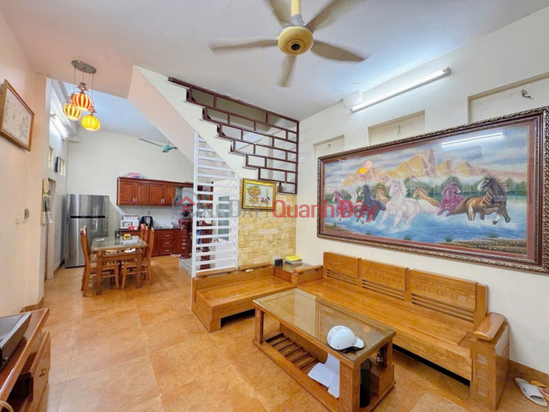 CỰC HIẾM LÔ GÓC HOÀNG HOA THÁM GẦN PHỐ NGÕ THÔNG KINH DOANH 50M² X 4 TẦNG 11 TỶ Niêm yết bán