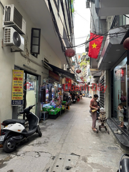 đ 6,7 tỷ | Lện Cư 25m 5 tầng chỉ 6,7 tỷ, nhà đẹp đủ đồ sổ vuông chỉ về ở luôn
