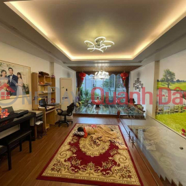 Villa for sale 106m2 Nghi Tam street, Tay Ho Elevator Import European furniture Cars 10m 19.9 Billion _0